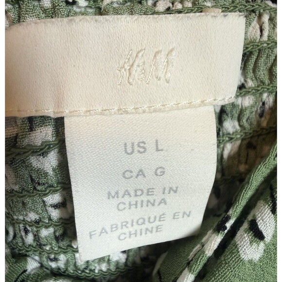 H&M Women's Sage Green Ditsy Floral Puff Sleeve Ruched Drawstring Top Size Large - Picture 5 of 16